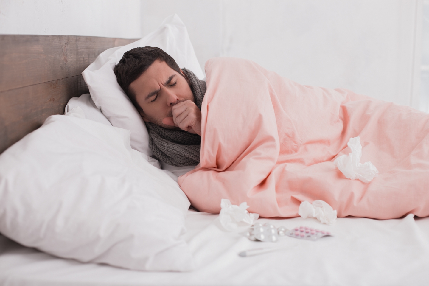 علامت ذات الریه چیست و چه زمانی باید به پزشک مراجعه کرد؟