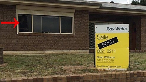 فروش خانه پیرمرد متوفی جنجال آفرید! + عکس