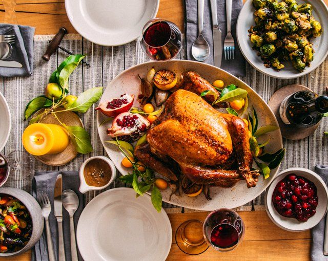 ۱۱ راز طول عمر از زبان خوراکی‌ها