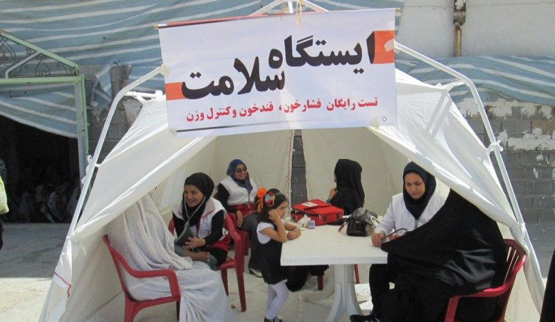 استقرار ایستگاه های سلامت در محل عبوری دسته های عزاداری اربعین  تهران