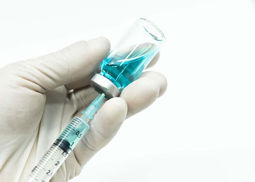 لبخند زدن موجب کاهش درد آمپول می شود