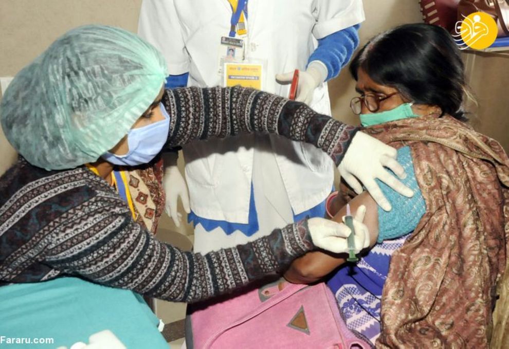 آغاز واکسیناسیون کرونا در هند + عکس