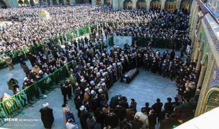 مراسم باشکوه تشییع و تدفین علامه محمدتقی مصباح یزدی در قم + عکس