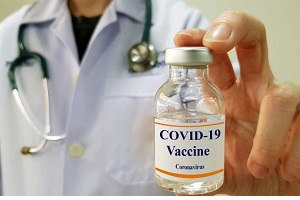 چرا پرستار آمریکایی بعد از تزریق واکسن کرونا به این ویروس مبتلا شد؟