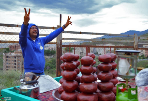 لبو فروشی بازیگر مشهور ایرانی +عکس