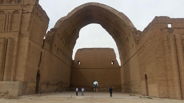 طاق کسری معطل همکاری ایران  و عراق+عکس