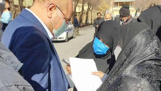 گفتگوی قالیباف با مردم در خیابان + عکس