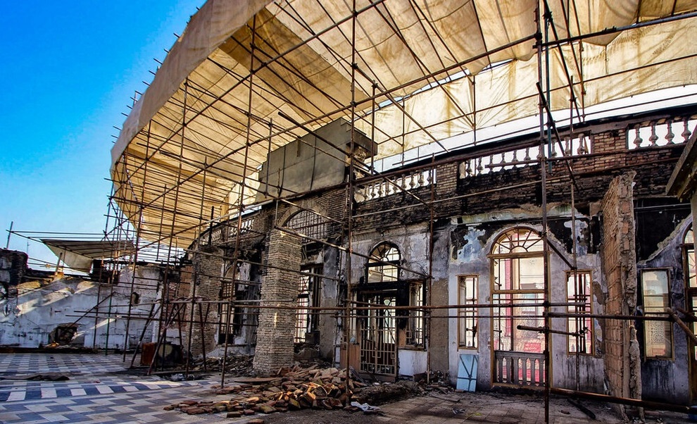 میدان تاریخی حسن آباد پس از آتش سوزی + عکس