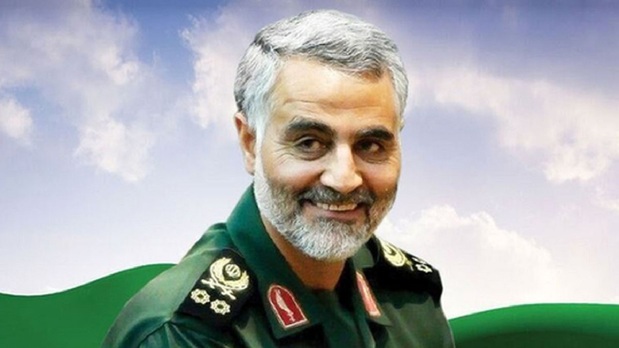 انتشار تصویری کمتر دیده شده از شهید حاج قاسم سلیمانی در عراق