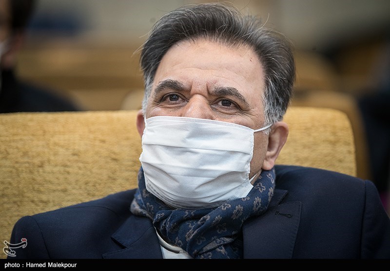 تیپ خاص وزیر سابق روحانی + عکس