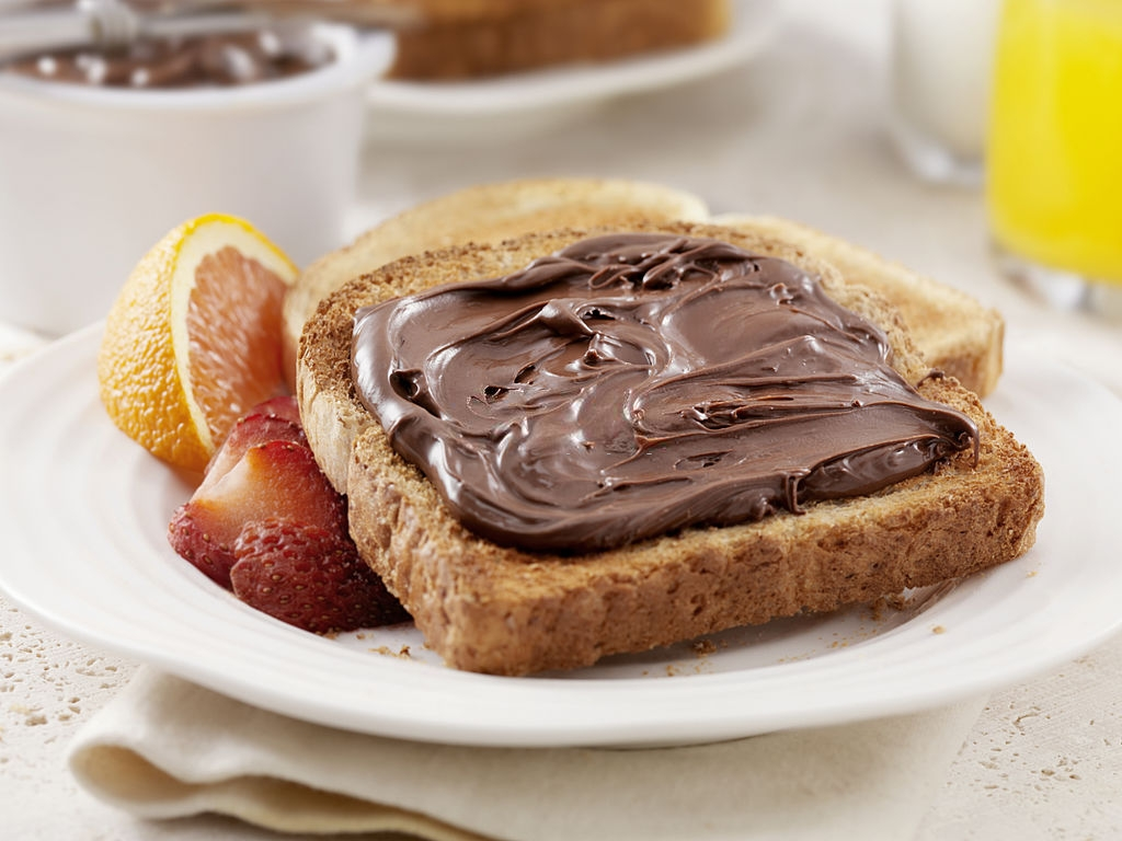 چرا باید در وعده صبحانه شکلات بخوریم؟