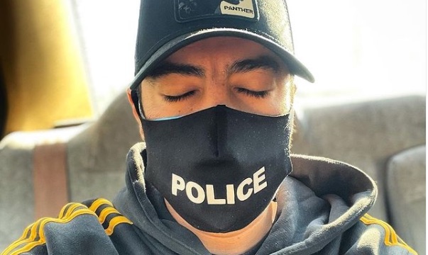 ماسک نوید محمدزاده سوژه شد + عکس