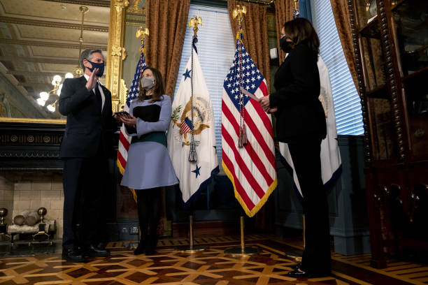 ادای سوگند وزیر امور خارجه جدید آمریکا + عکس