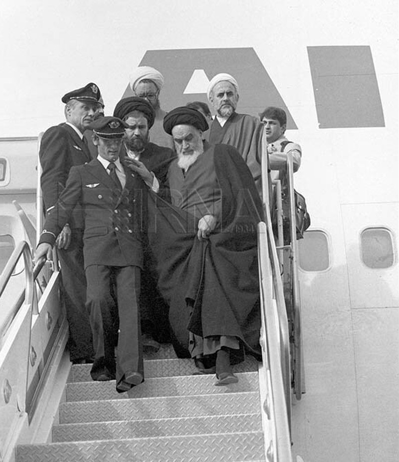  تصاویری خاطره انگیز از سالروز بازگشت امام خمینی به ایران