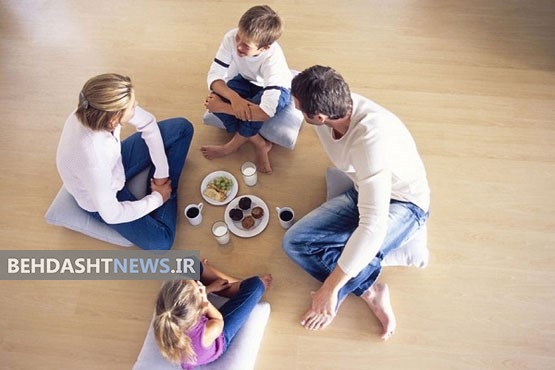 نشسته روی زمین غذا خوردن چه فوایدی دارد؟