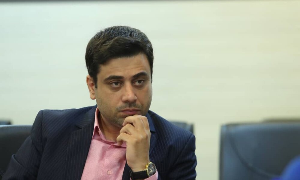 واکنش تند مشاور وزیر بهداشت به اظهارات افخمی + عکس