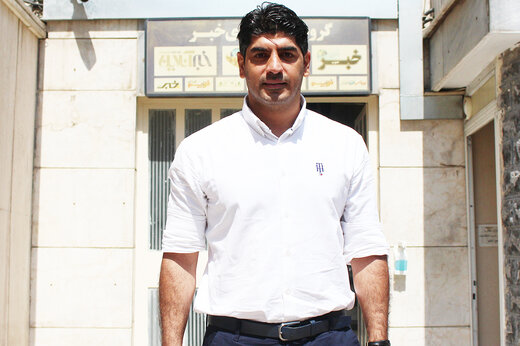 گریه پیشکسوت فوتبال روی آنتن زنده برای علی انصاریان