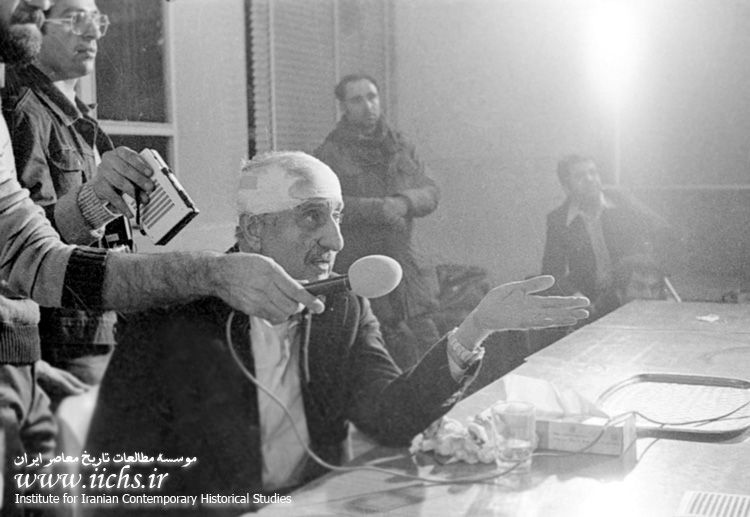 دادگاه محاکمه رئیس ساواک + عکس