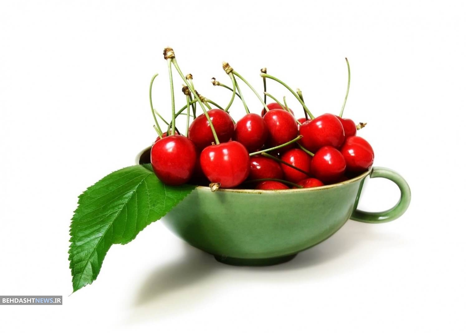 ۸ فایده شگفت‌انگیز گیلاس و آلبالو برای سلامتی
