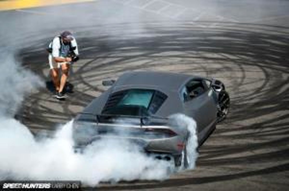 حرکت خبرساز لامبورگینی در اتوبان تهران - کرج!+ عکس