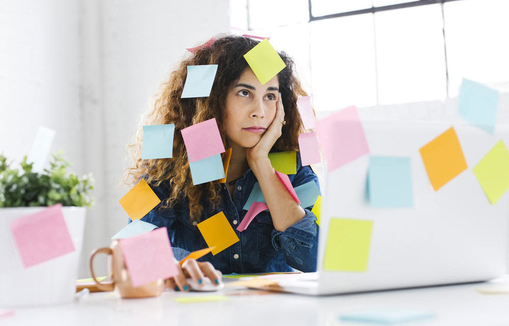 8  عادت اشتباهـی که  انرژی مغز را می‌گیرد | اختصاصی