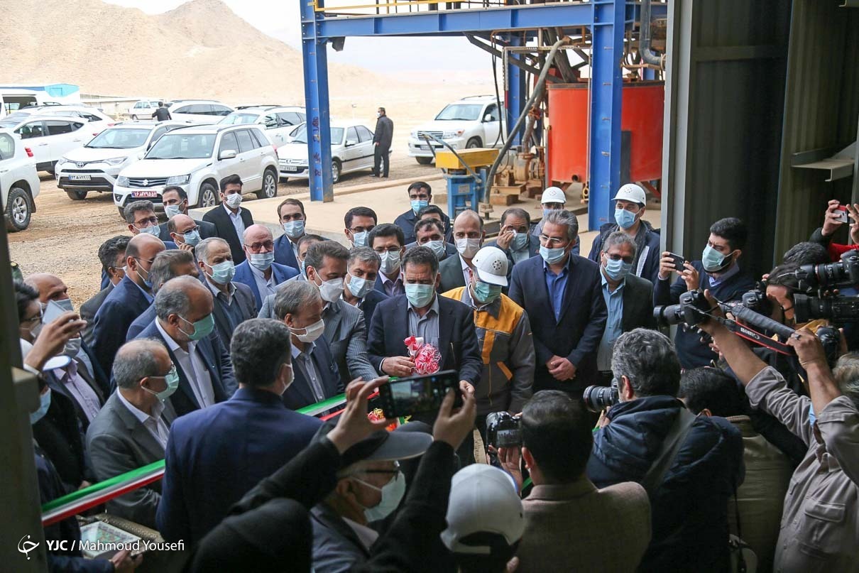 ازدحام عجیب مسئولان در سفر وزیر صمت به یزد + عکس