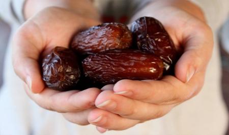 برای سلامت بدنتان خرما بخورید+ 7دلیل