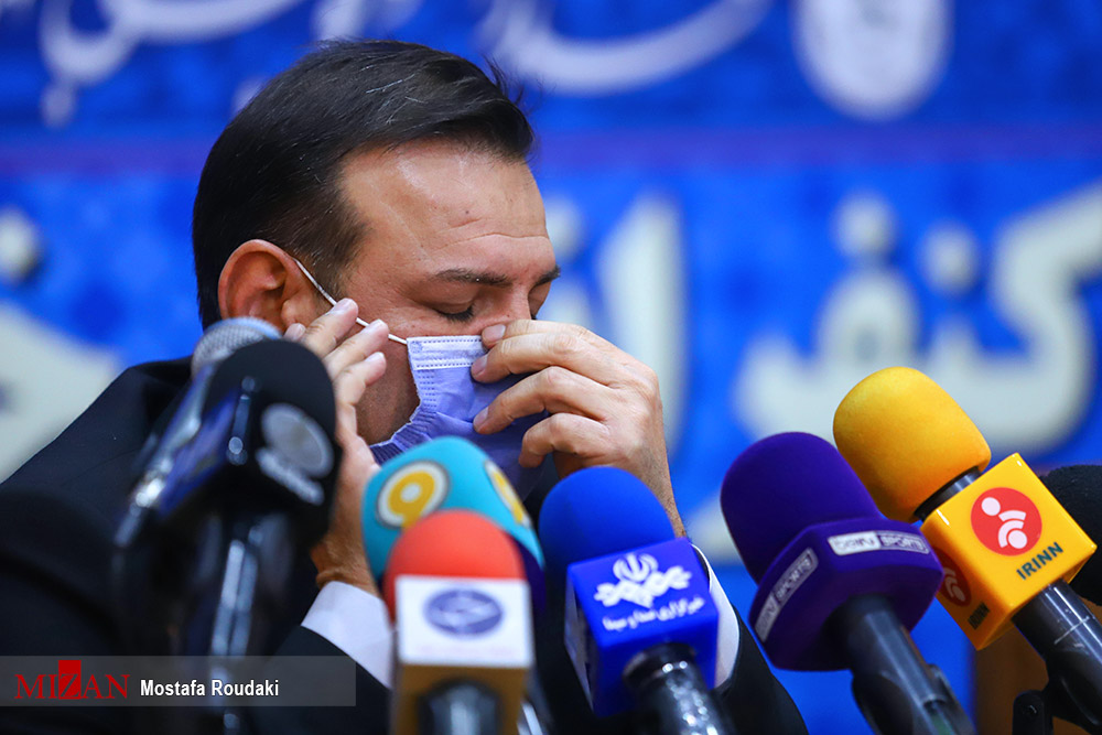 اولین نشست خبری رئیس جدید فدراسیون فوتبال + عکس