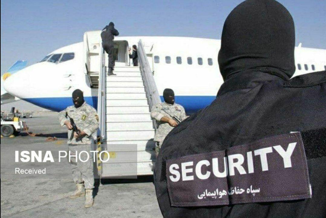 انتشار اولین تصویر از هواپیماربایی پرواز اهواز به مشهد + عکس