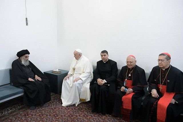 تصاویری از دیدار پاپ فرانسیس با آیت الله العظمی سیستانی