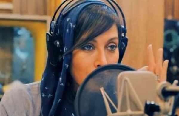 مهتاب کرامتی در حال خوانندگی! + عکس