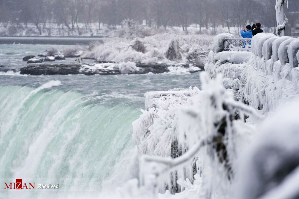 بخار‌هایی که یخ زدند! + عکس