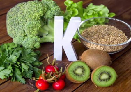  حالات فردی که دچار کمبود ویتامین k است