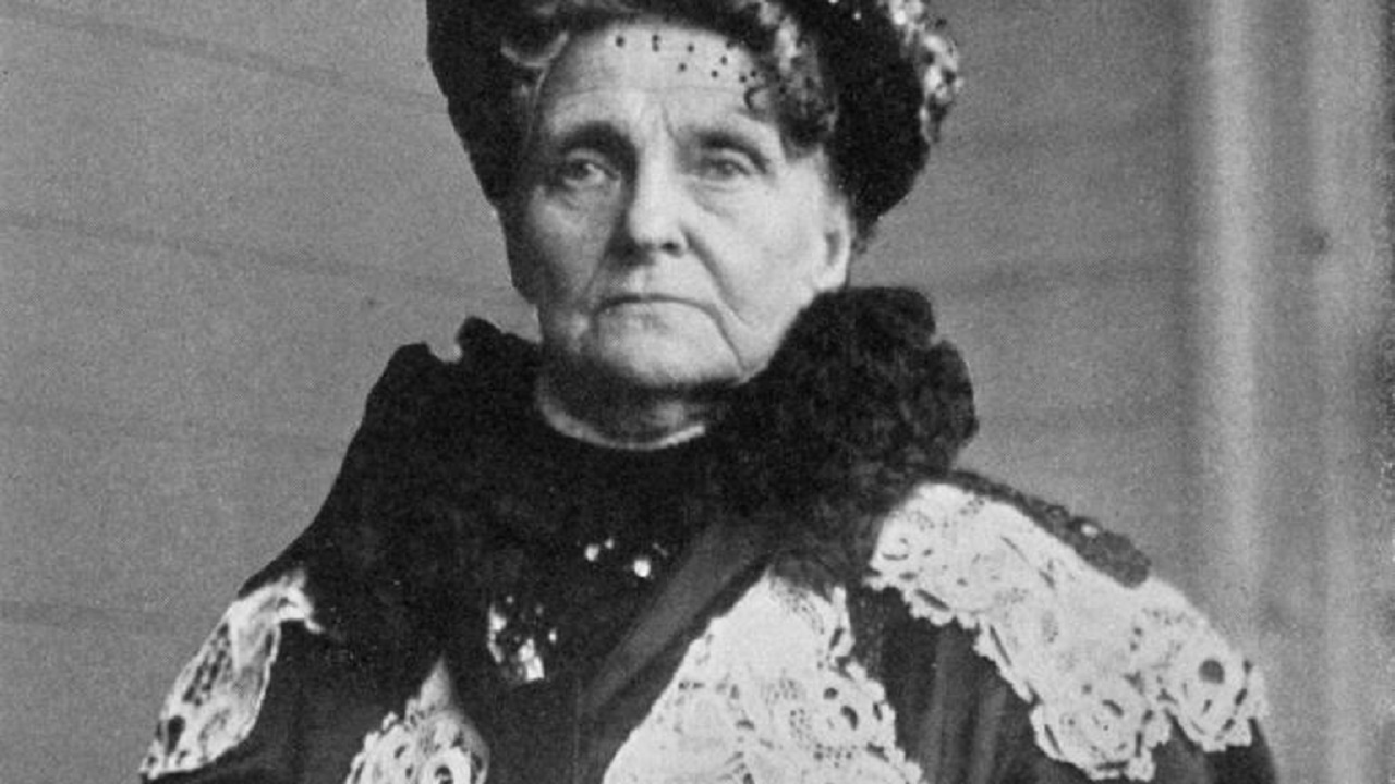 بخیل‌ترین پولداری که از پای فرزندش هم نگذشت+عکس