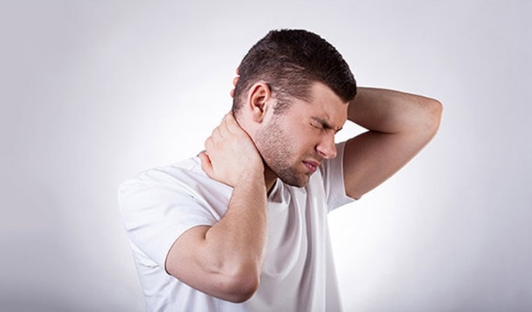 دلایل اصلی گردن دردتان چیست؟+ انواع