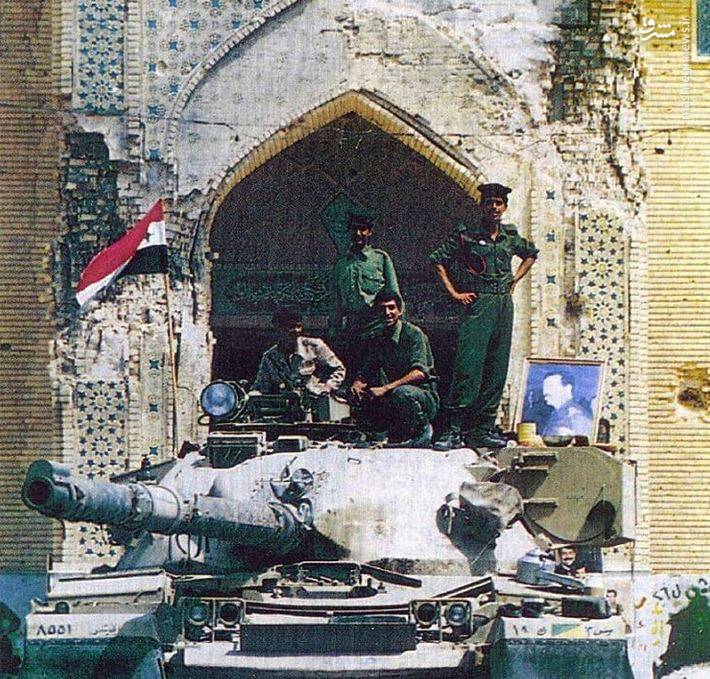 حمله رژیم صدام به حرم امام حسین(ع) +‌ عکس