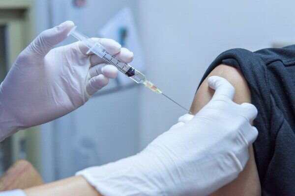 واکسینه شدن همه مردم در برابر کرونا کی انجام می شود؟