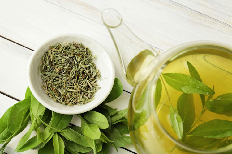  چای سبز به درمان کرونا کمک می کند؟ چقدر بخوریم؟