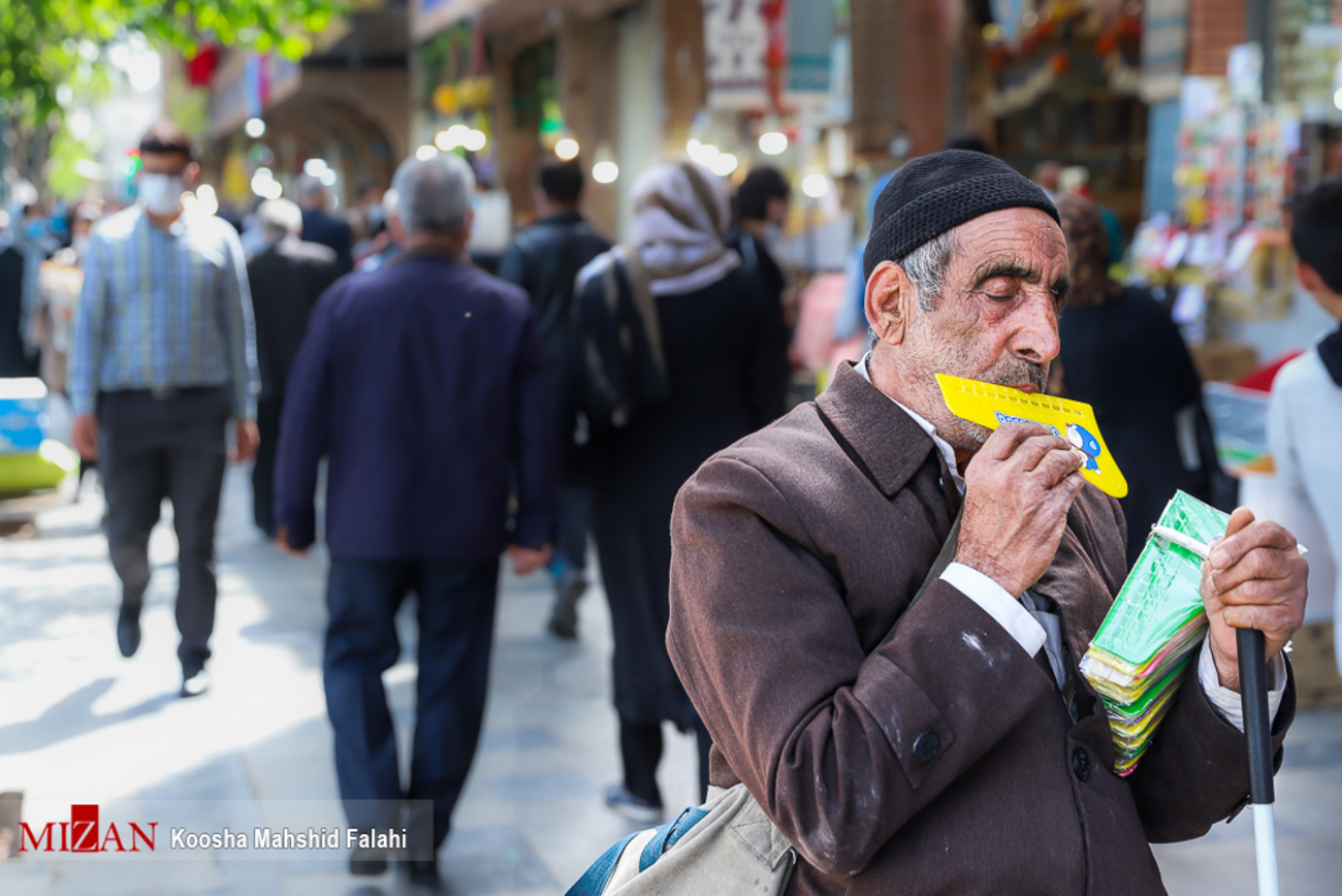 ساز زدن یک روشن‌دل + عکس