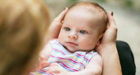 خیره شدن نوزاد علامت اوتیمسه ؟