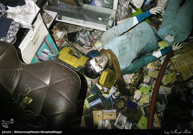  مهار آتش سوزی در پاساژ مهستان + عکس