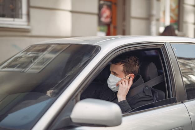  ماسک زدن  در خودروی شخصی ضروری است؟