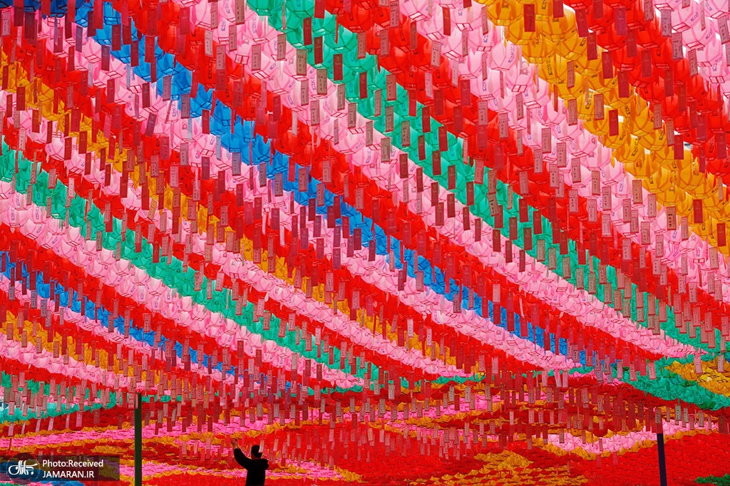 آماده سازی یک معبد برای تولد بودا در سئول، کره جنوبی + عکس