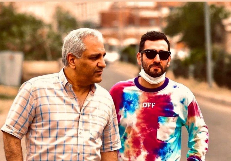 لباس عجیب شعبان نژاد در کنار مهران مدیری +عکس