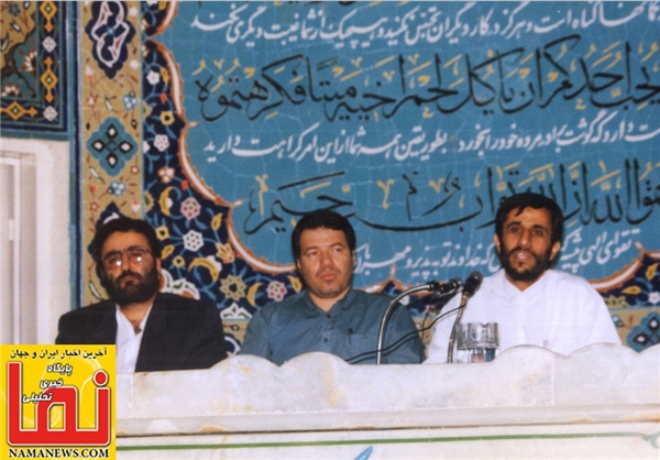 احمدی نژاد و تاج زاده پشت یک میز! + عکس