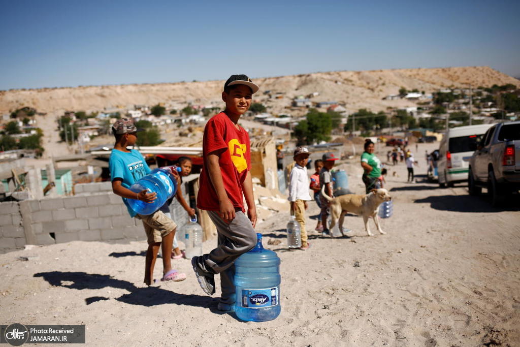 توزیع آب آشامیدنی در مکزیک + عکس