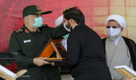 فرزند سردار حجازی در مراسم چهلم شهادت پدر + عکس