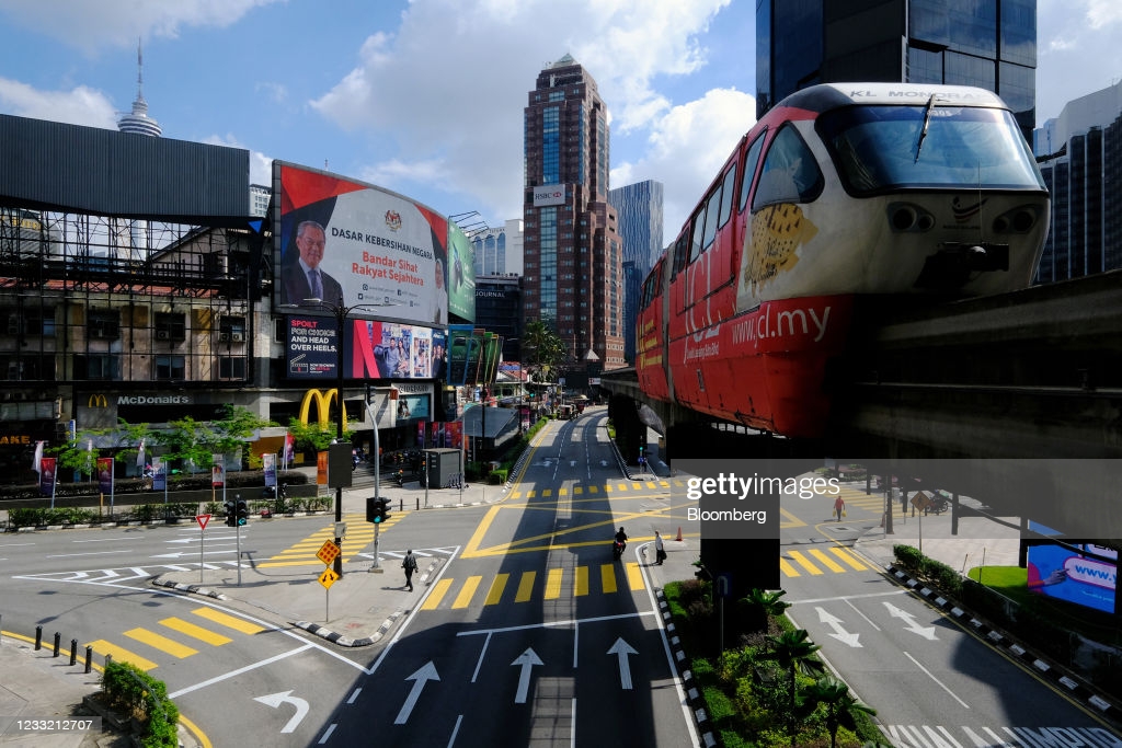 خلوتی مرکز شهر کوالالامپور در پی قرنطینه سراسری + عکس