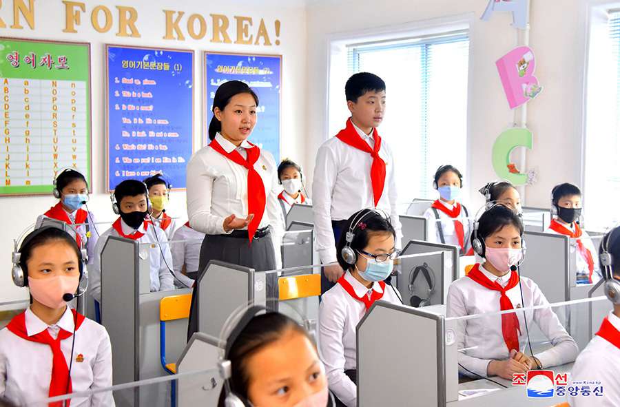 مدارس کره شمالی را دیده‌اید؟ + عکس