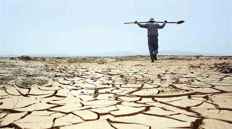 دوره خشکسالی طولانی خواهد بود/ مردم و مسئولان به‌هوش باشند